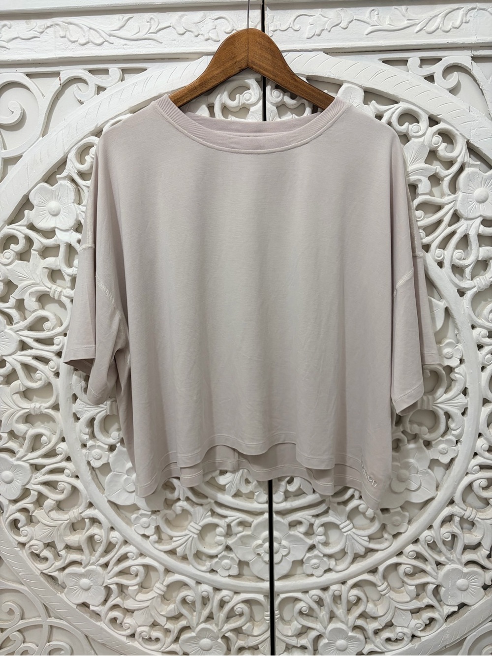 Lululemon Oversized Boxy Modal T-Shirt Light Taupe L/XL